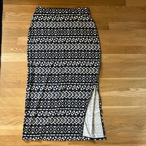 LOFT maxi/long skirt, navy with white pattern